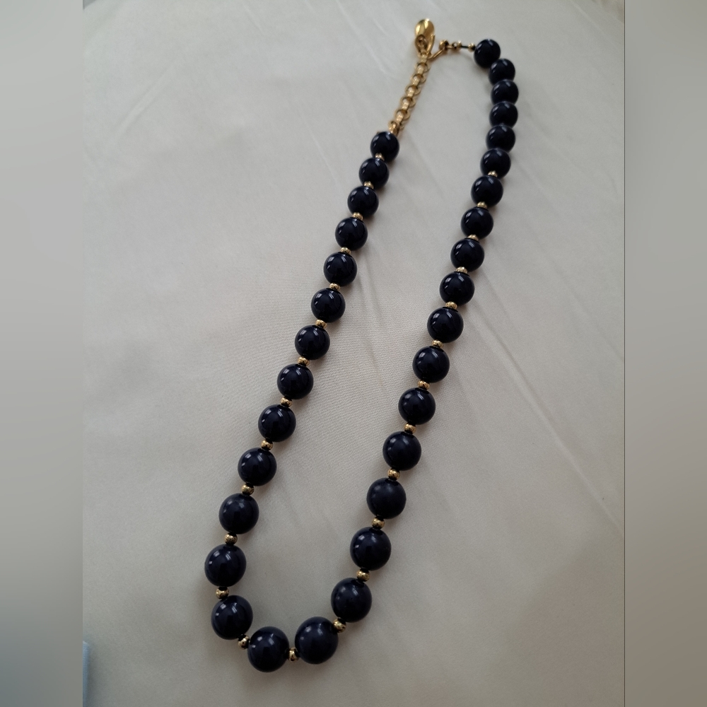 Vintage Necklace 9/21